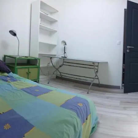 Maisonnette A Viarme Talensac * Nantes
